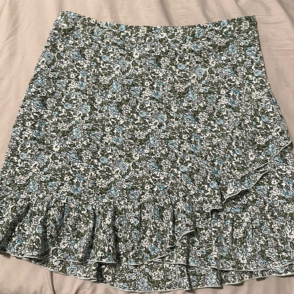 LC High Waisted Skirt